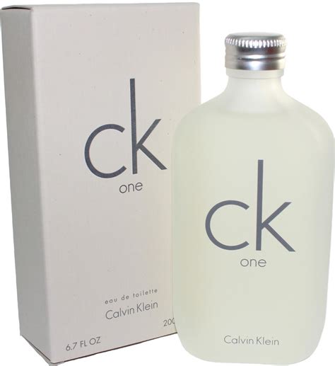 perfume calvin klein one 200ml.